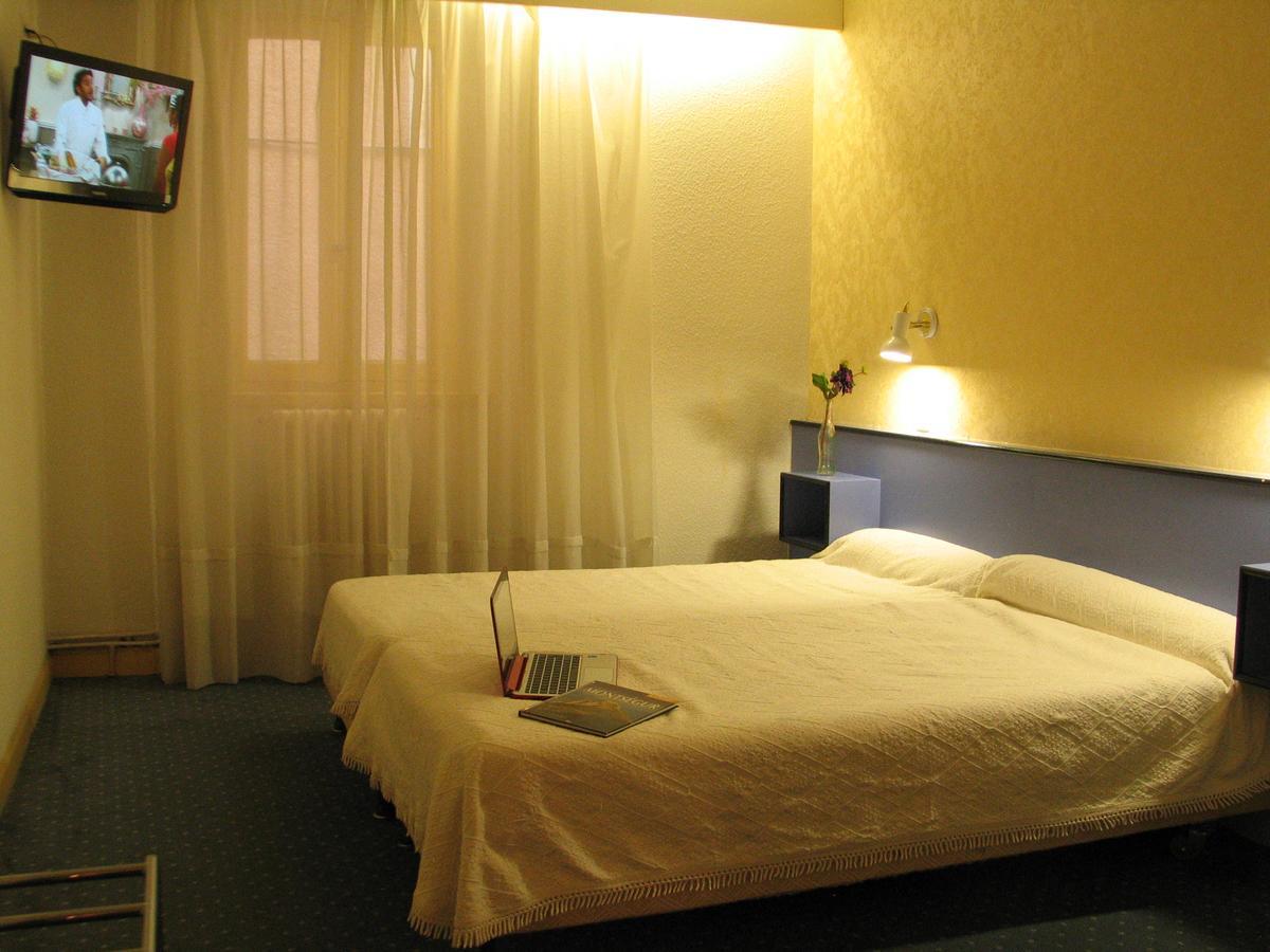 Bed and Breakfast Le Saint Vincent Foix Exterior foto